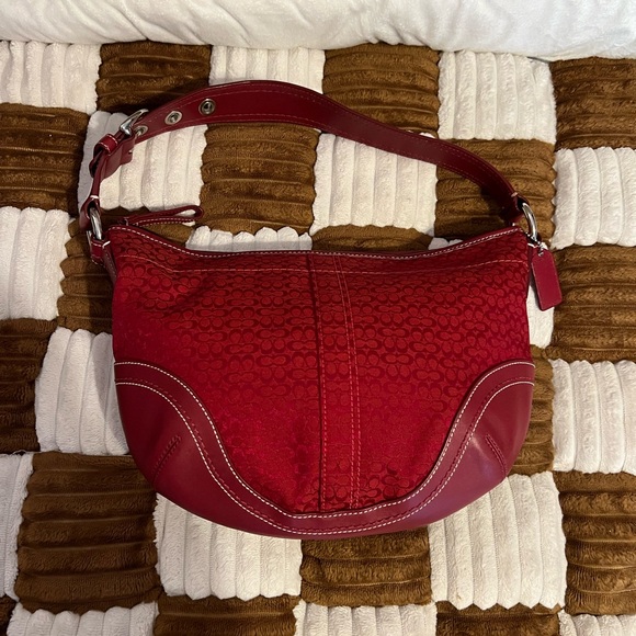 Coach Soho Vintage Signature Jacquard Hobo EUC! - Picture 1 of 7